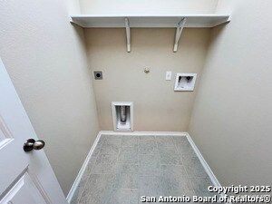 Building Photo - 618 Sage Thrasher