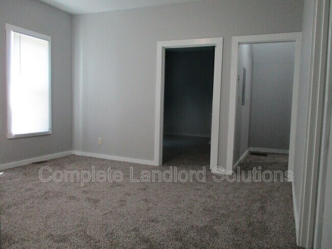 Foto del edificio - 1012 N 9th St