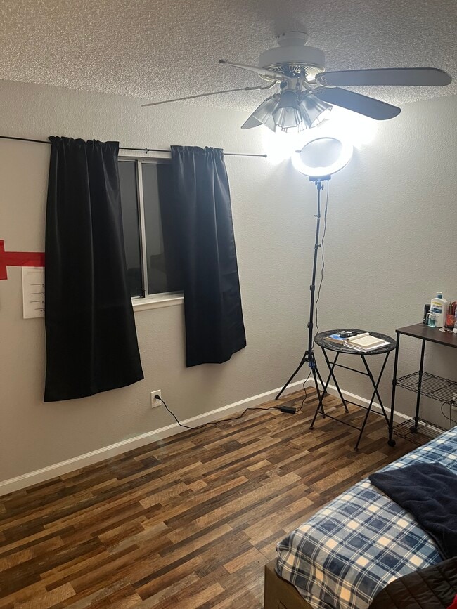 Building Photo - 6871 Beth Cir