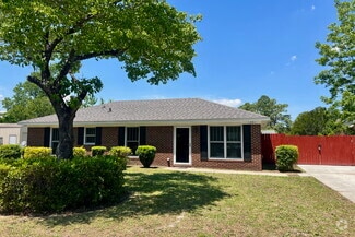 Building Photo - 1001 Dickens Dr