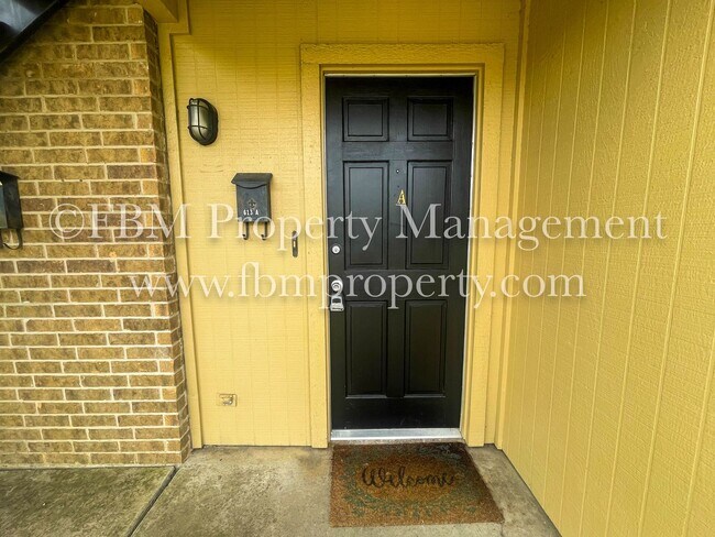 Building Photo - Gilmer 613 / JJ - eg