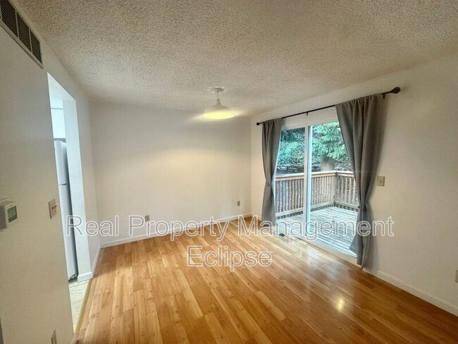 Building Photo - 19659 20th Ave NE