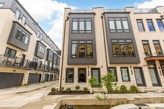 Building Photo - 500 Indiana Ave NW