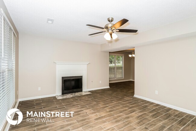 Building Photo - 510 Rosehill Dr