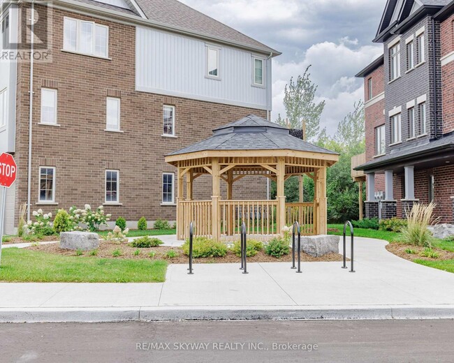 Building Photo - 311-311 Woolwich St