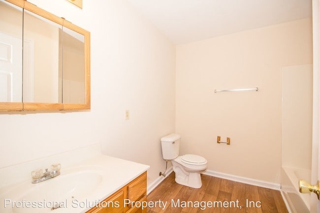 Building Photo - 1099 Merrick Dr