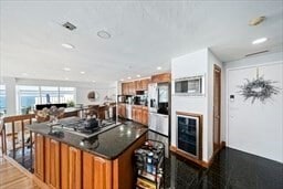 Building Photo - 62 Oceanside Dr