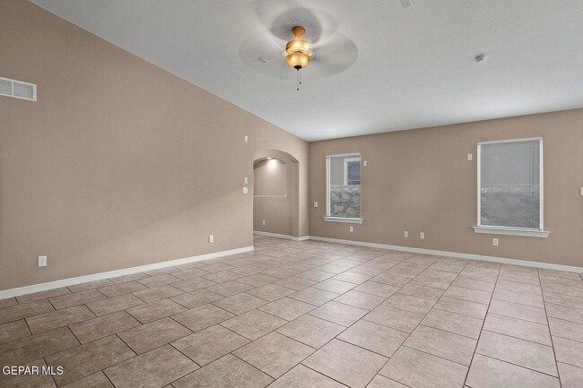 Building Photo - 5441 Roberto Avalos Ct