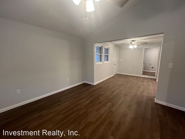 Building Photo - 2 br, 2 bath House - 18030 Superior Road