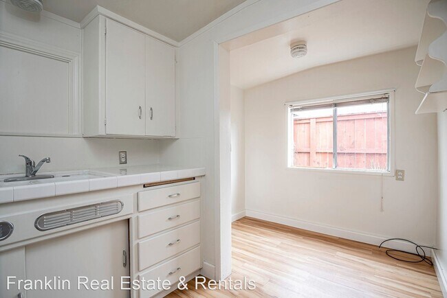 Foto del edificio - 1 br, 1 bath House - 1190 Morro