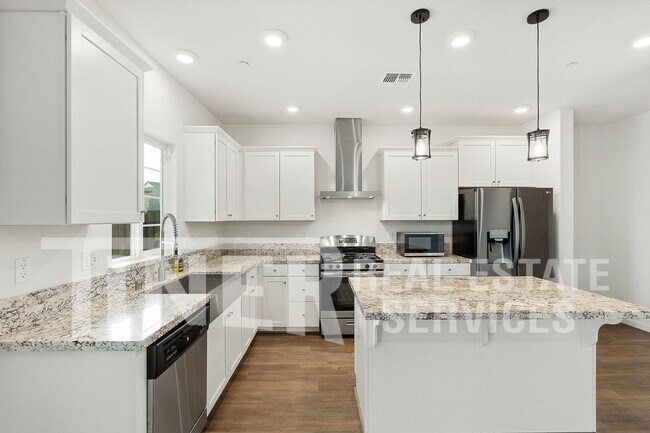 Foto del edificio - 7049 Star Trail Wy