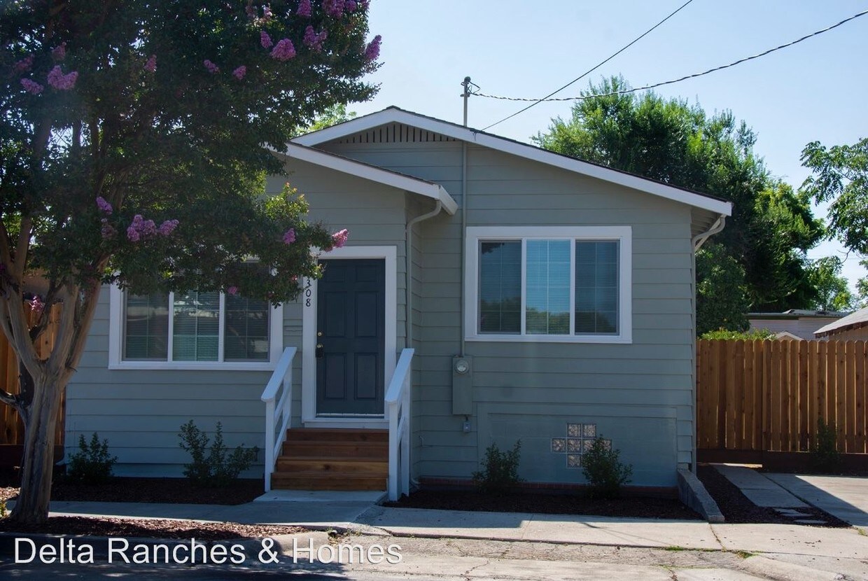 Primary Photo - 1 br, 1 bath House - 1308 F Street