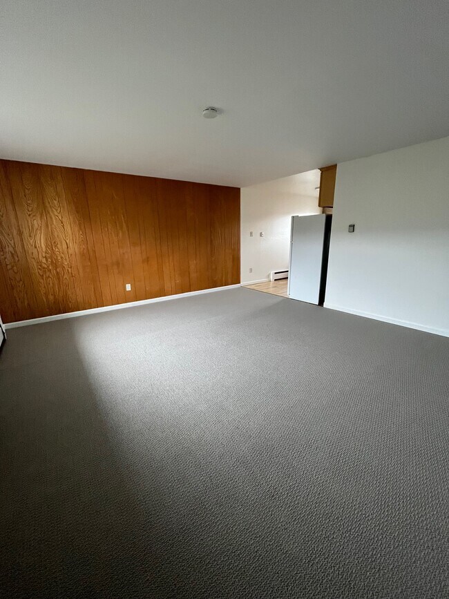 Foto del edificio - 145 W Market St