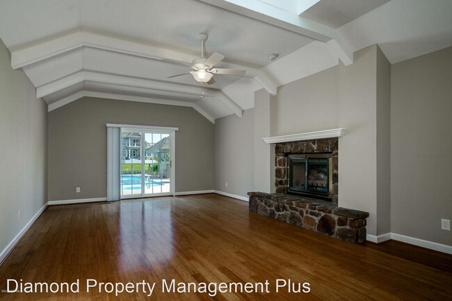 Building Photo - 4 br, 4 bath House - 5213 Webb Court