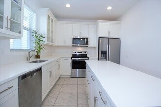 Building Photo - 6990 Pines Cir