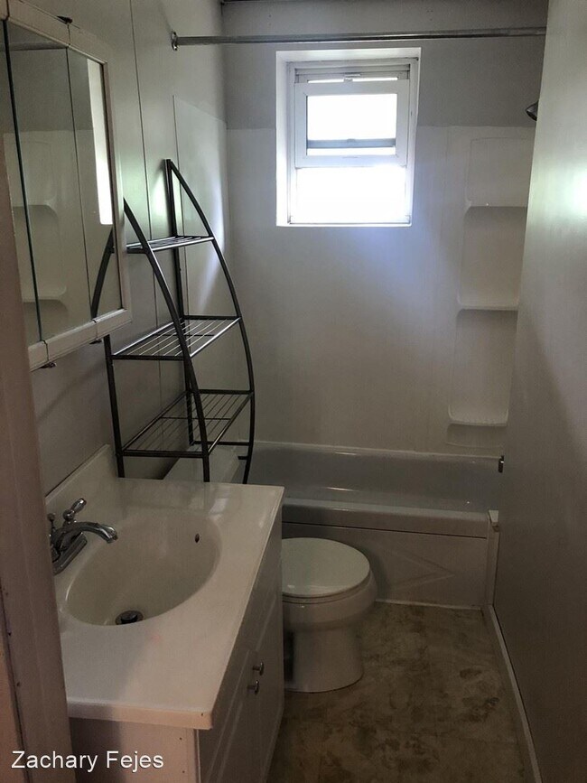 Building Photo - 2 br, 1 bath House - 142 Marsden Street