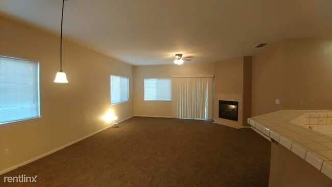 Foto del edificio - 3 br, 2 bath House - 1950 Leford Way