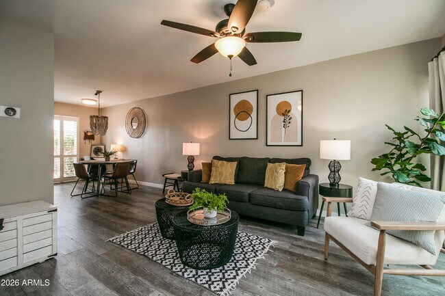 Foto del edificio - 4600 N 68th St