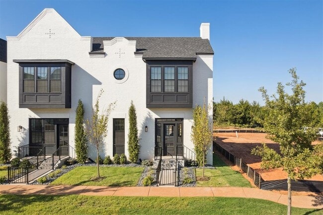 Building Photo - 18835 Selah Wy