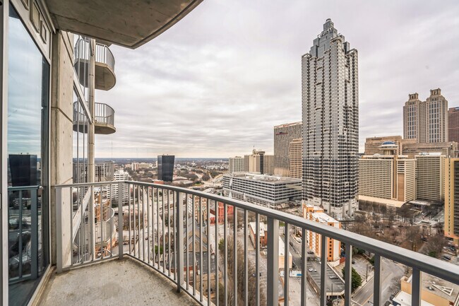 Building Photo - 400 W Peachtree St NW