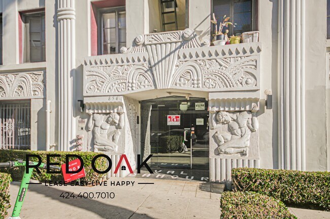 Foto del edificio - 854 S Oxford Ave