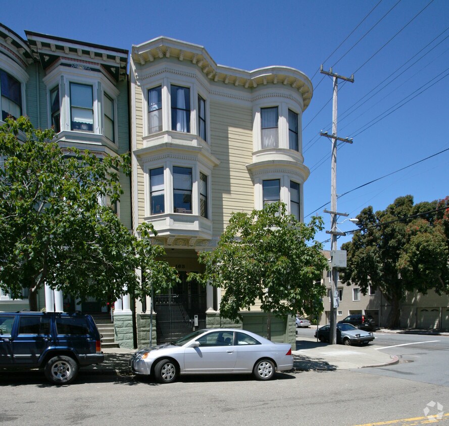 Building Photo - 163 Central Ave
