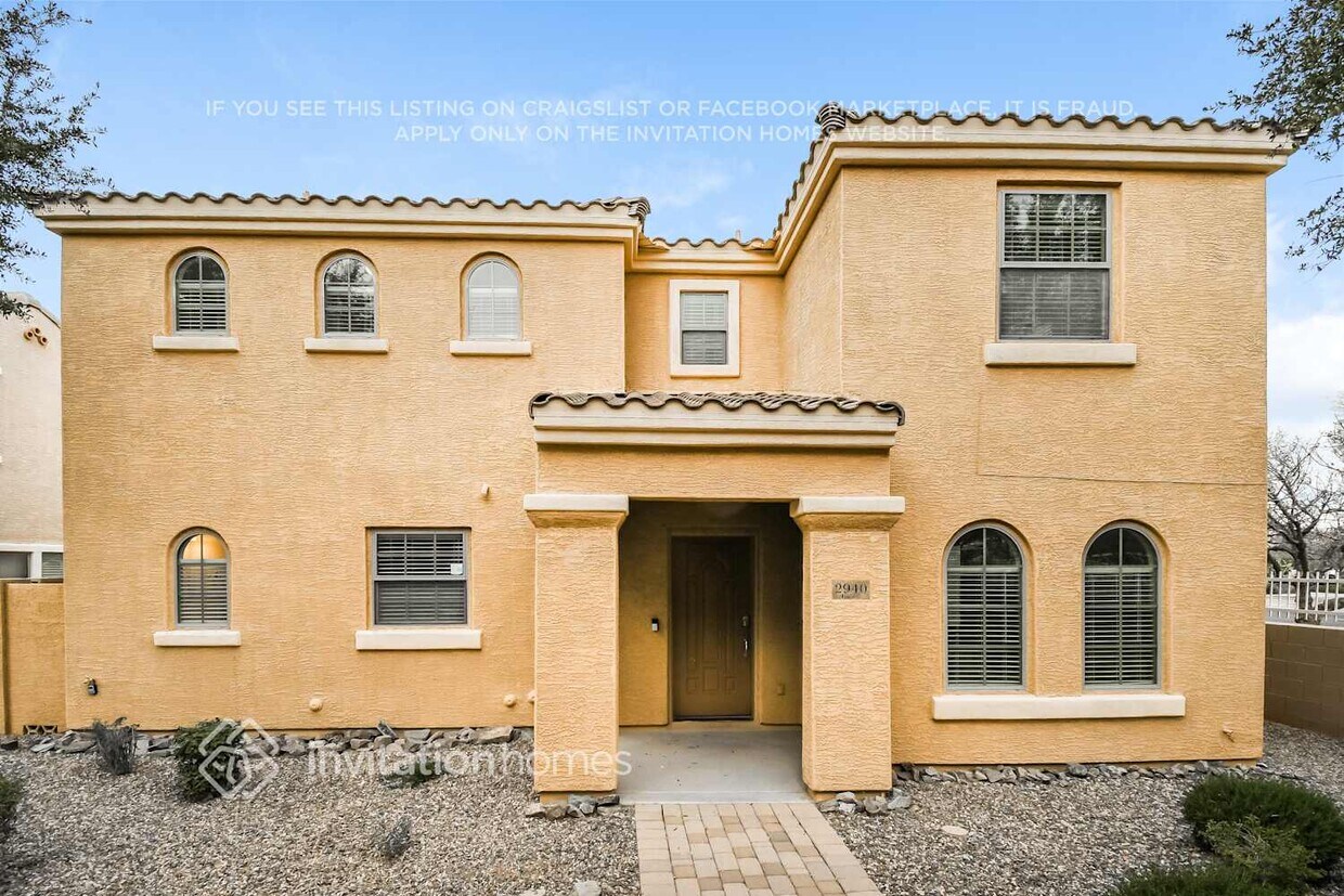 Foto principal - 2940 E Megan St