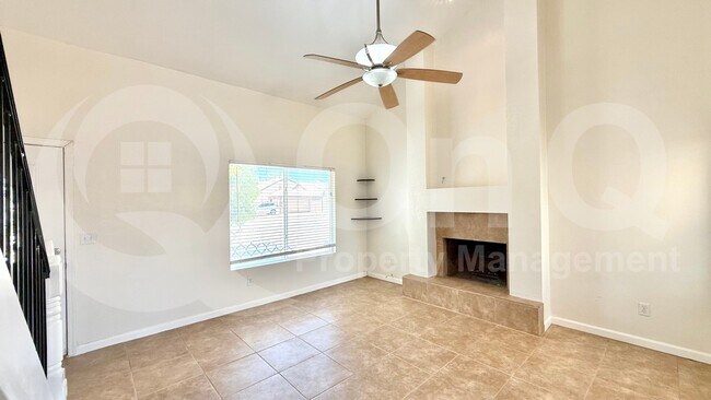 Foto del edificio - 3249 N Ash Cir