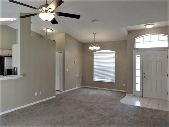 Foto del edificio - 4325 SW Athena Drive