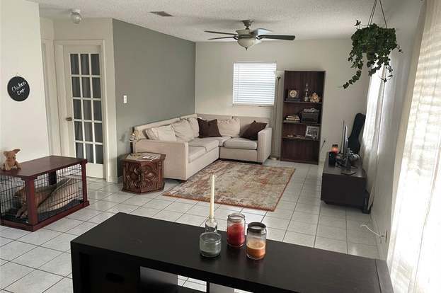 Foto del edificio - 1073 Princewood Dr
