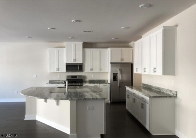 Building Photo - 61 Gerhard Pl