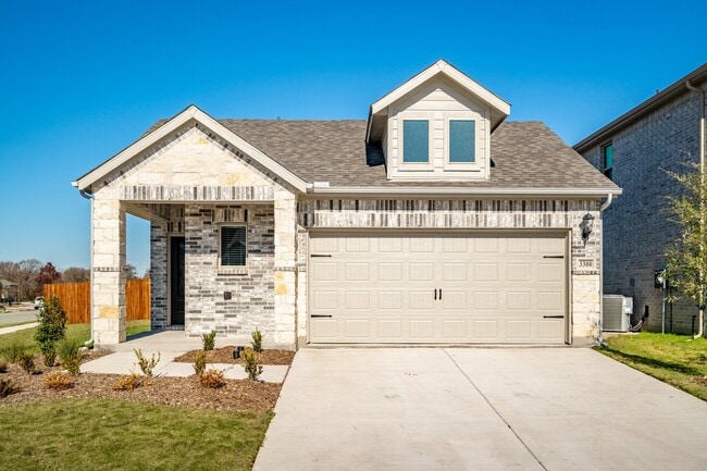 Building Photo - 3300 Sedge Grass Dr
