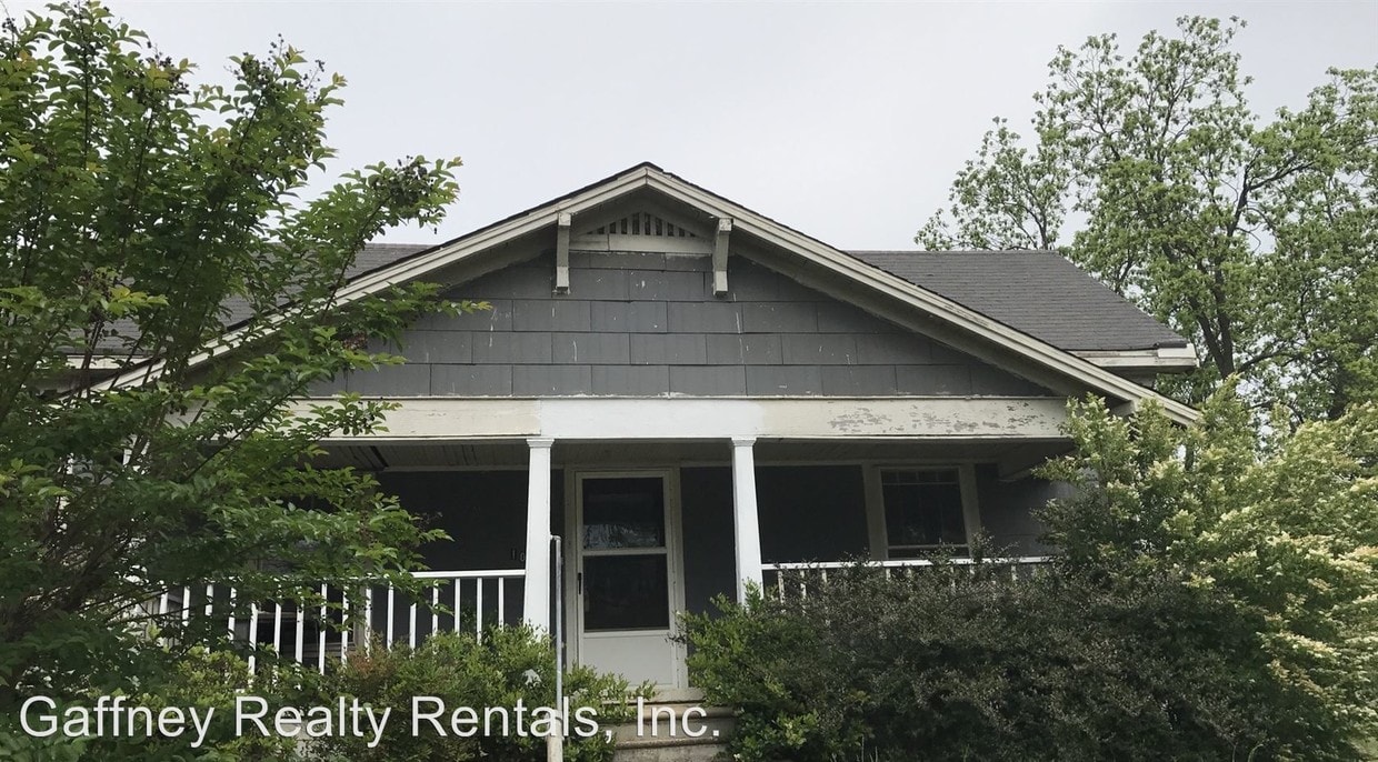 1017 N Limestone St, Gaffney, SC 29340 House Rental in Gaffney, SC