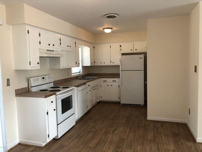 Foto del edificio - Broad Creek Rd 792