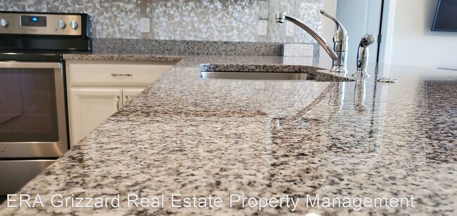 Building Photo - 13526 Fountainbleau Dr
