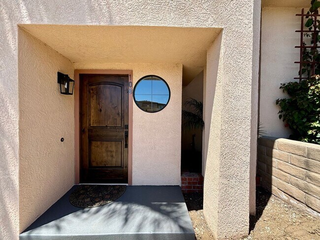 Building Photo - 108 Beachcomber Dr