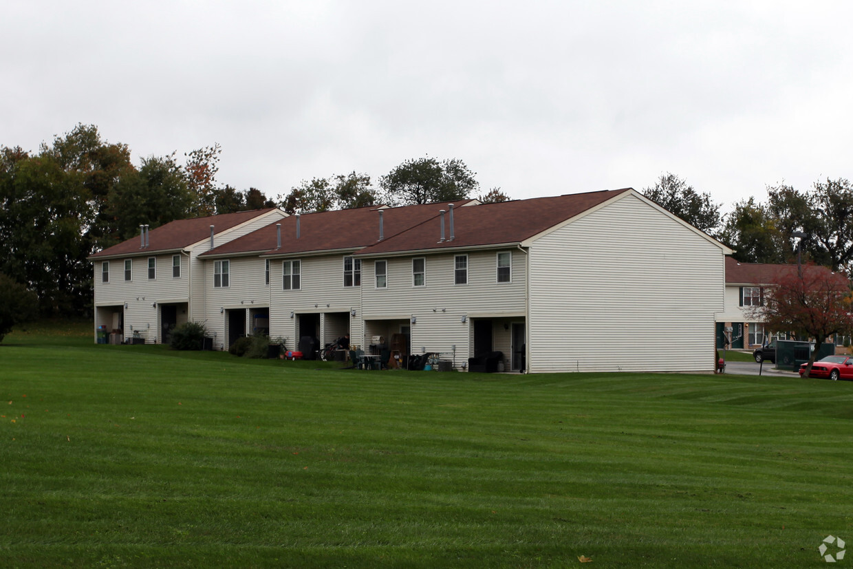 Foto del edificio - Parkside Townhomes