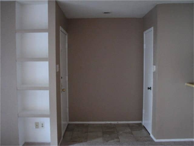 Building Photo - 2601 S Braeswood Blvd