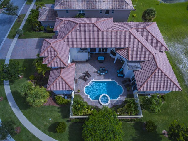 Building Photo - 3414 Lago De Talavera