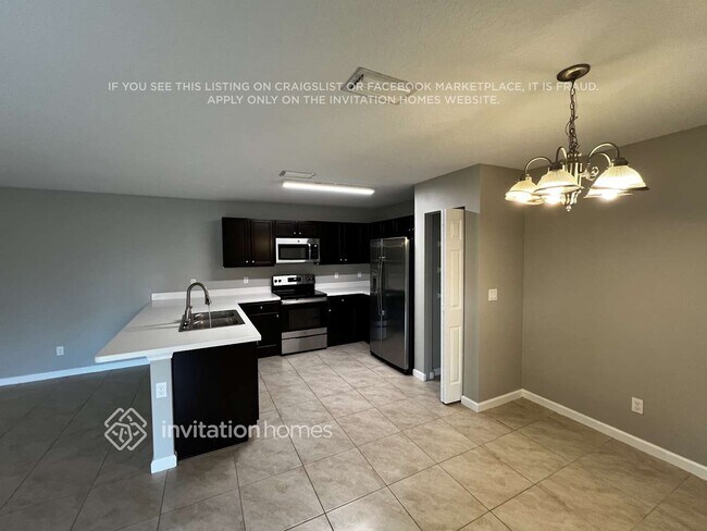 Foto del edificio - 371 SW Aero Cir