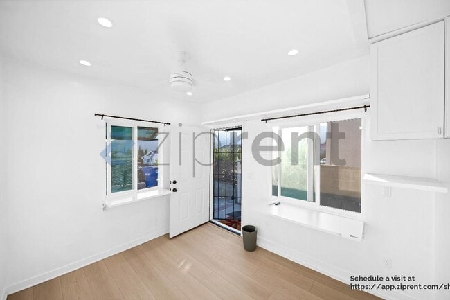 Foto del edificio - 2755 Sanborn Ave