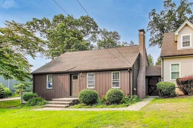 Foto del edificio - 40 Dunster Ln