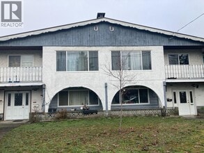 Building Photo - 2165 Prairie Ave