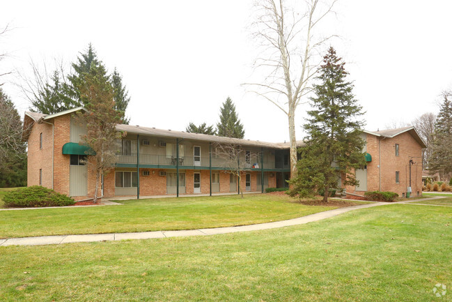 Building Photo - Plymouth House Apartments