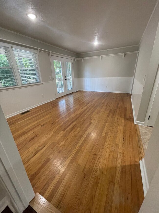 Foto del edificio - Gorgeous Home in Auburn!