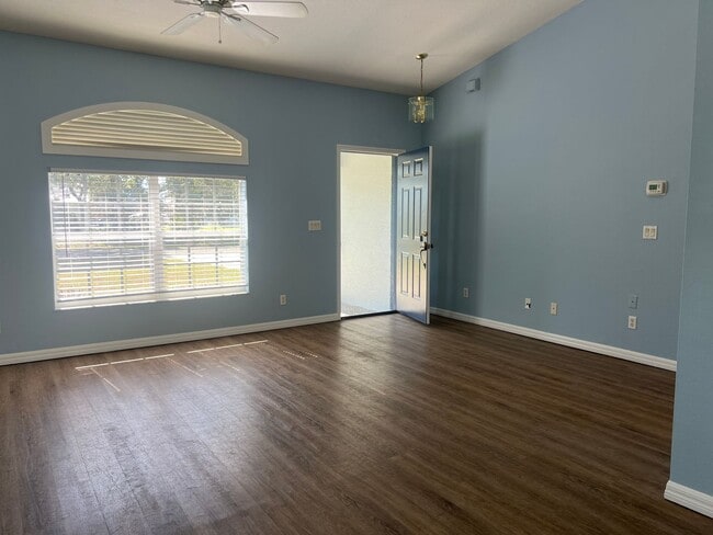 Foto del edificio - Available now! 3BR/2BA Single Family Home