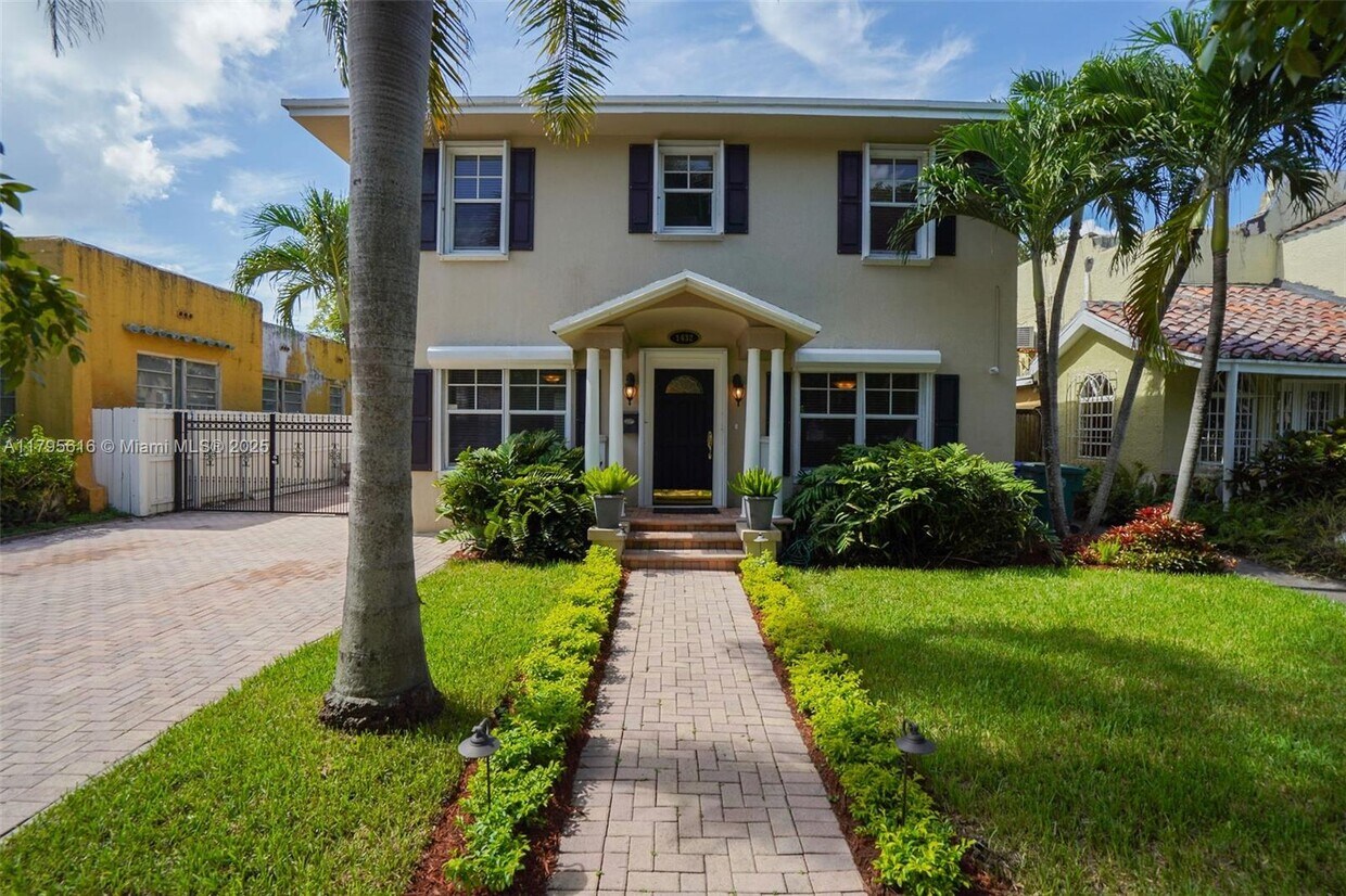 Foto principal - 1432 SW 11th St