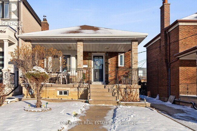 Photo du bâtiment - 55 Hartley Ave
