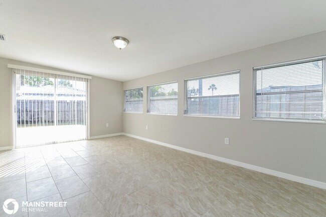 Foto del edificio - 2472 Waneta Dr, Sarasota, FL 34231