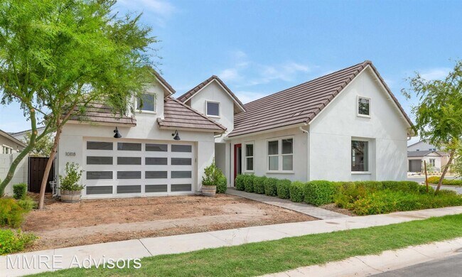 Building Photo - 4 br, 4.5 bath House - 10118 E Tesla Ave